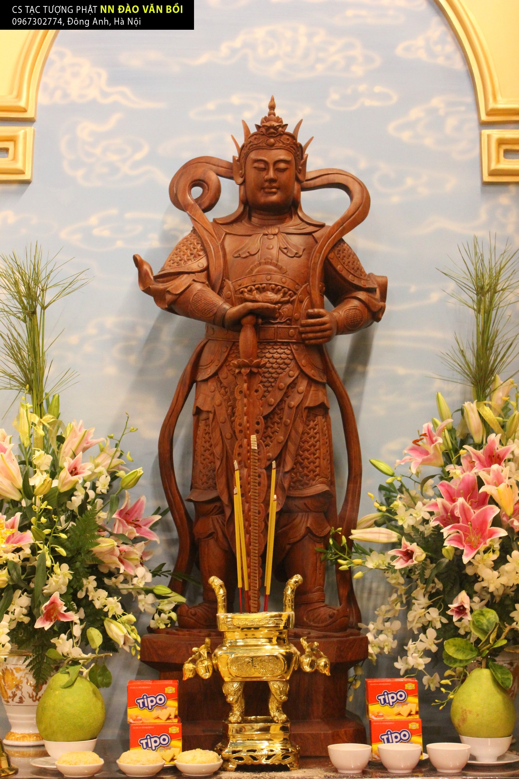 Tôn tượng Hộ pháp Vi đà cao 1.6m gỗ Hương nguyên khối tại chùa Vạn Phước, Bà Rịa Vũng Tàu