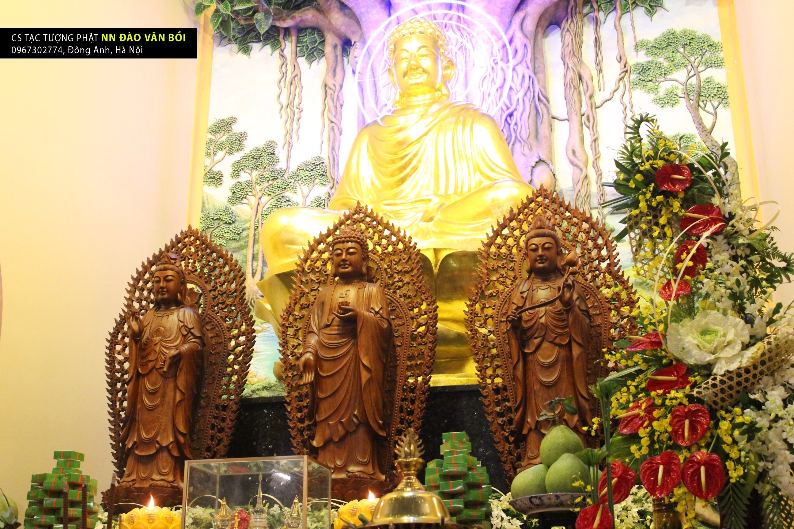 Bộ tượng Tây Phương Tam thánh gỗ Hương nguyên khối, cao 1.95m tại Chánh điện chùa Vạn Phước