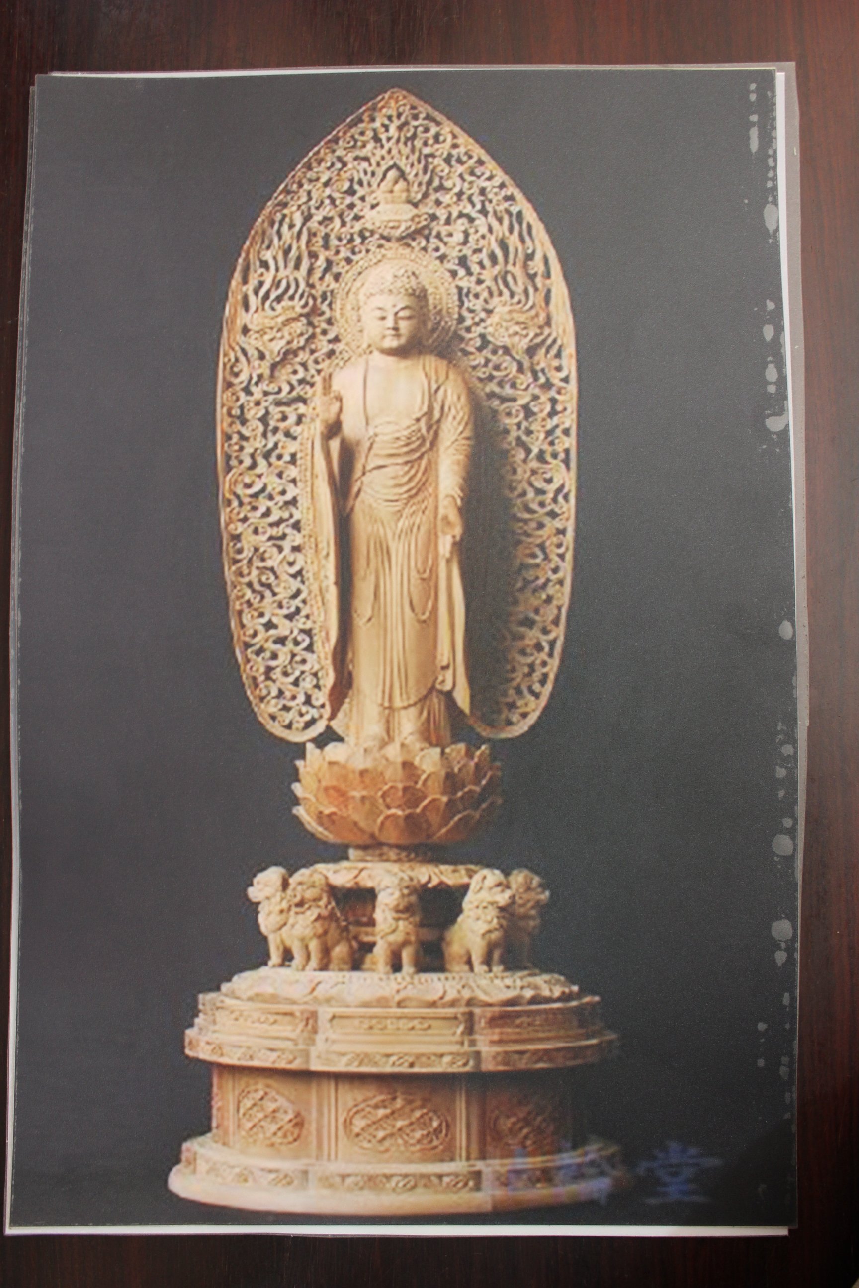 Mẫu tượng Phật A di đà của Nhật Bản
