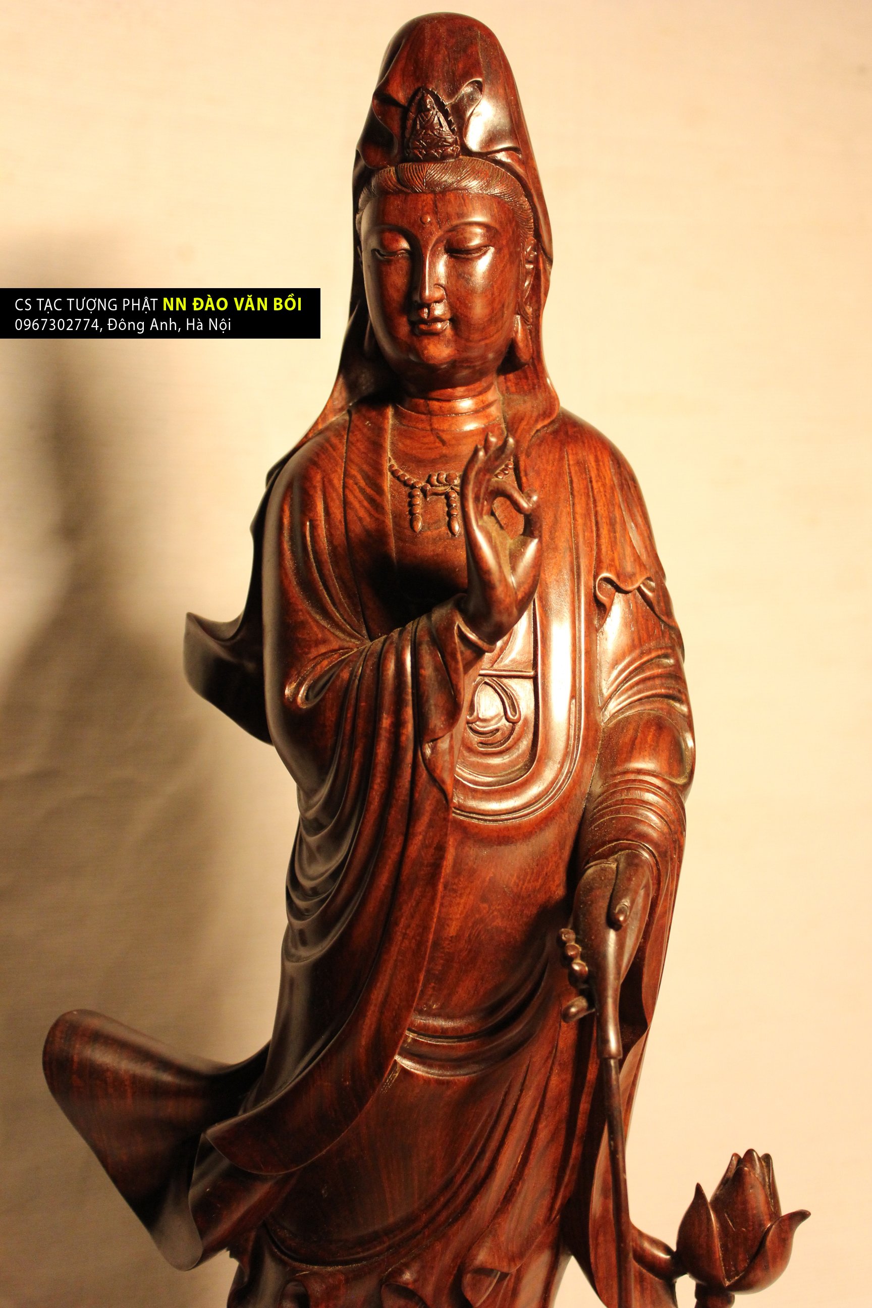 Tôn tượng Quán thế âm Bồ tát, gỗ trắc nguyên khối cao 67cm